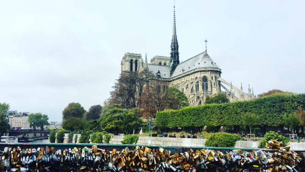 Paris mit Rollstuhl dein barrierefreier Städtetrip mit